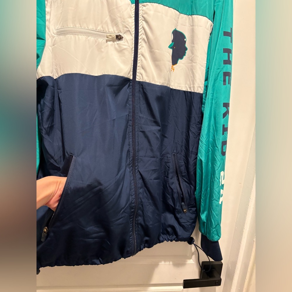 Ken Griffey Jr. “The Kid” #24 Baseballism Windbreaker - size Large - Picture 8 of 10